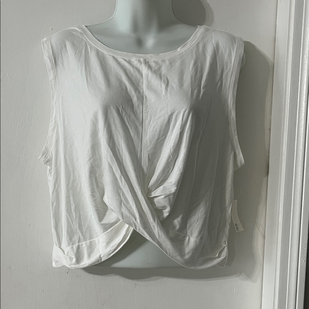 Elegant White Twist Front Crop Top